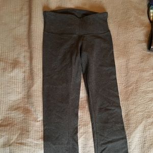 Wunder Under Crop Cotton Heathered Black